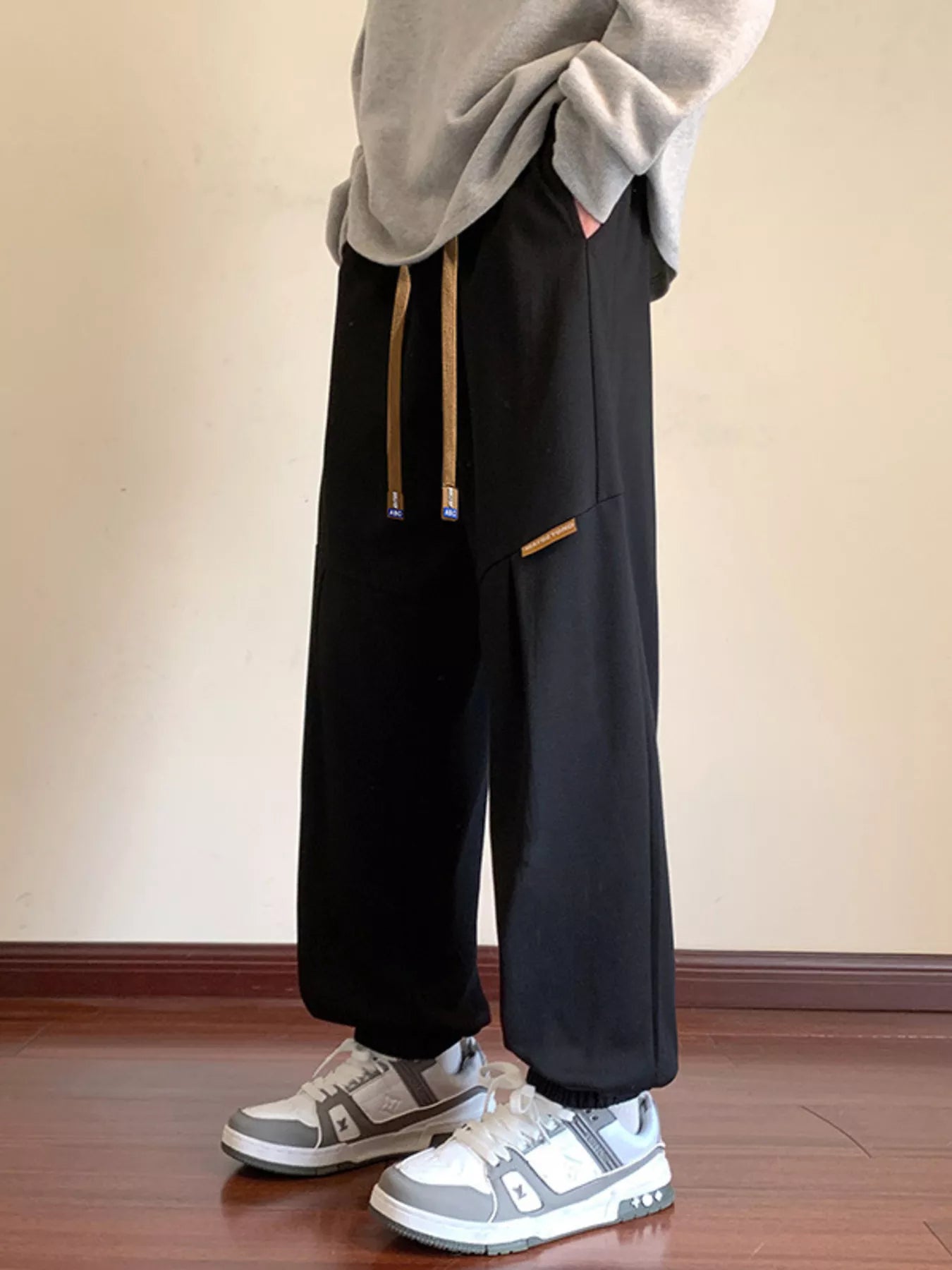 3636122f9865411ba0042a751d9a8581-Max-Origin