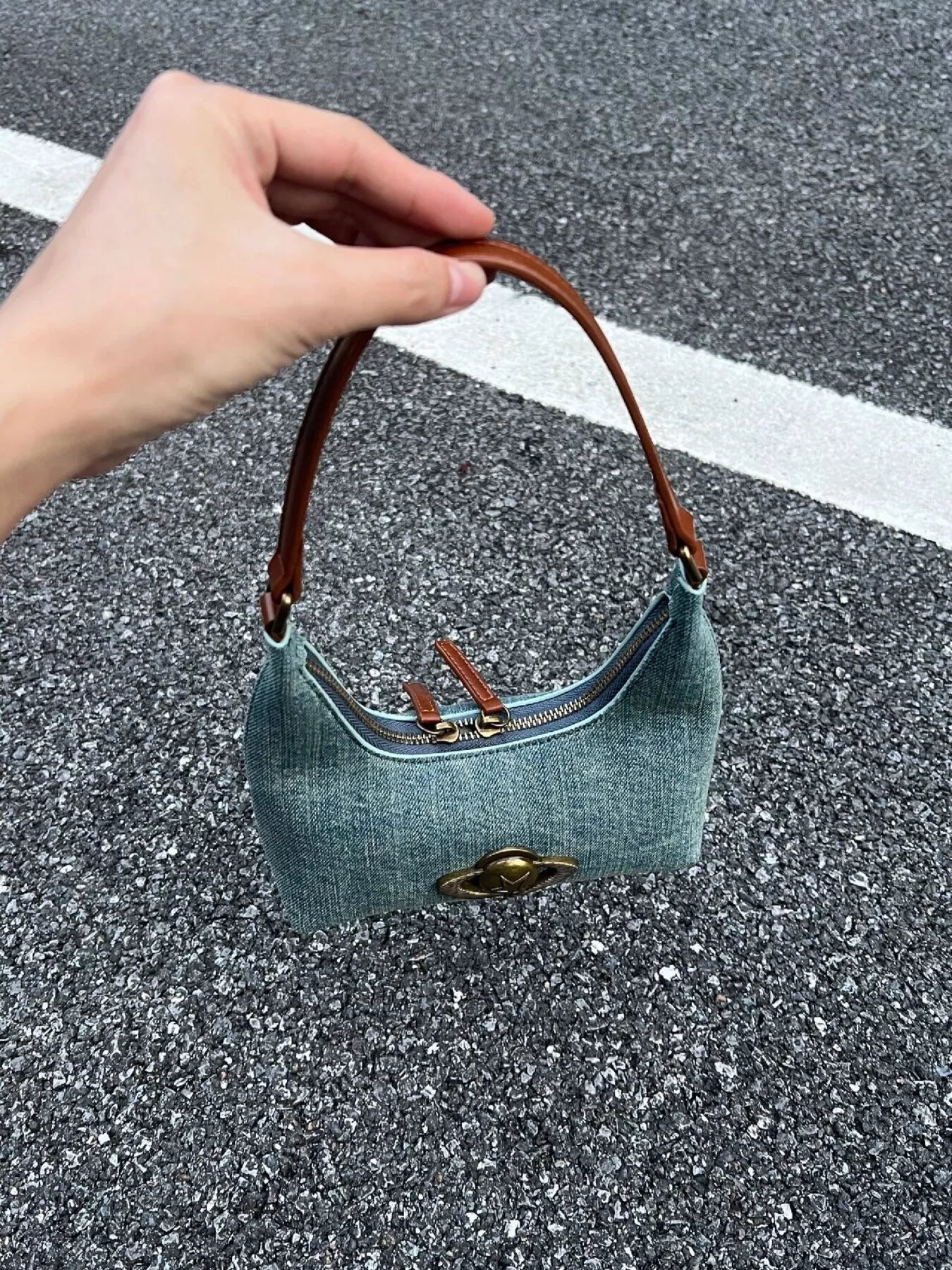 e94d514db9b445c1868a720dd9901d42-Max-Origin